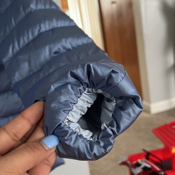 Eddie Bauer cirruslite jacket, 650 fill premium down insulation xs women - Picture 6 of 6